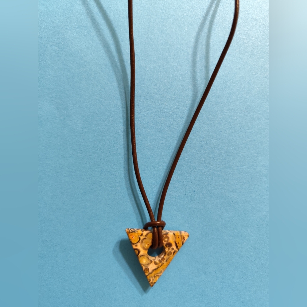 3/$30💜Triangle Dendrite Jasper Necklace